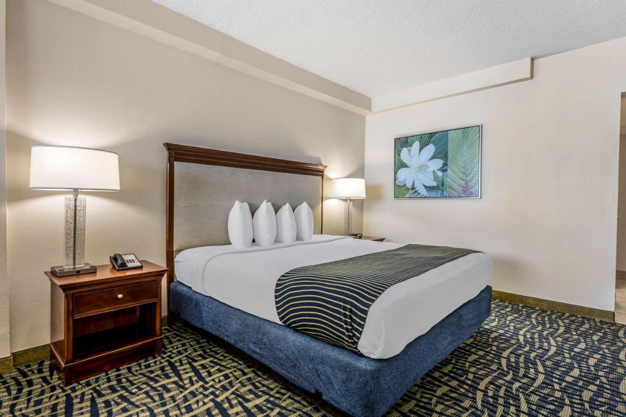 Best Western Cocoa Beach Hotel & Suites Exterior foto